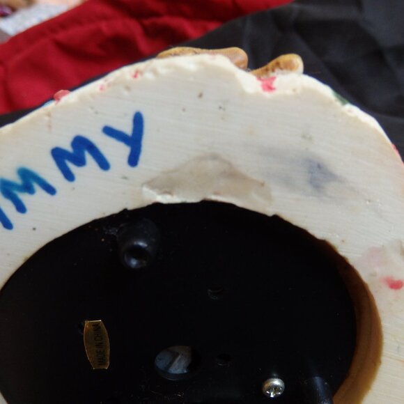 Vintage Heritage House “Deck The Halls” Musical Snowglobe - Picture 7 of 8